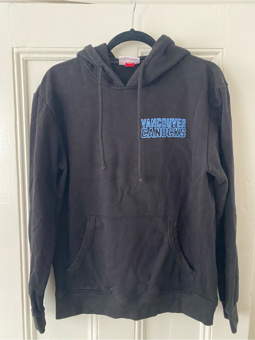 Mitchell & Ness Black Vancouver Canucks Pullover Hoodie with Blue Logo